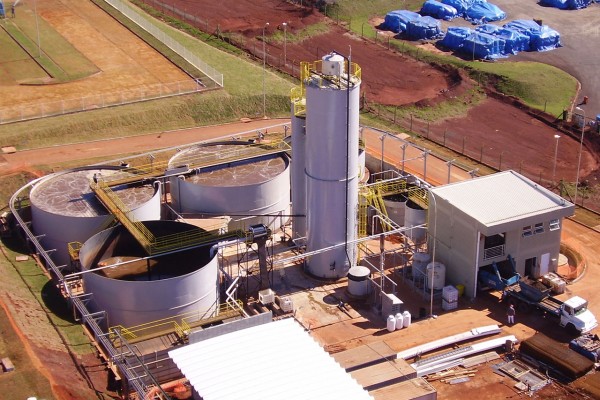 Estação de tratamento de efluentes industriais 6