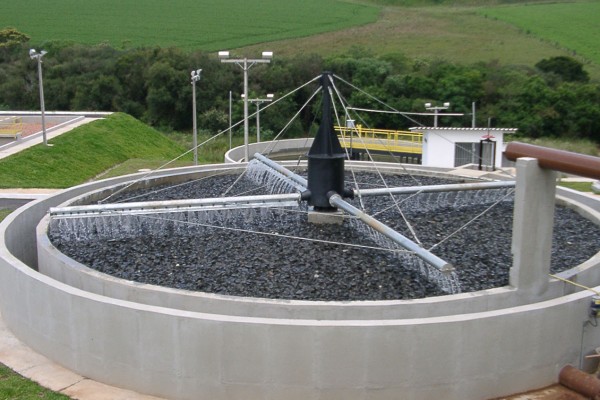 Distribuidor Rotativo para Filtro Biológico
